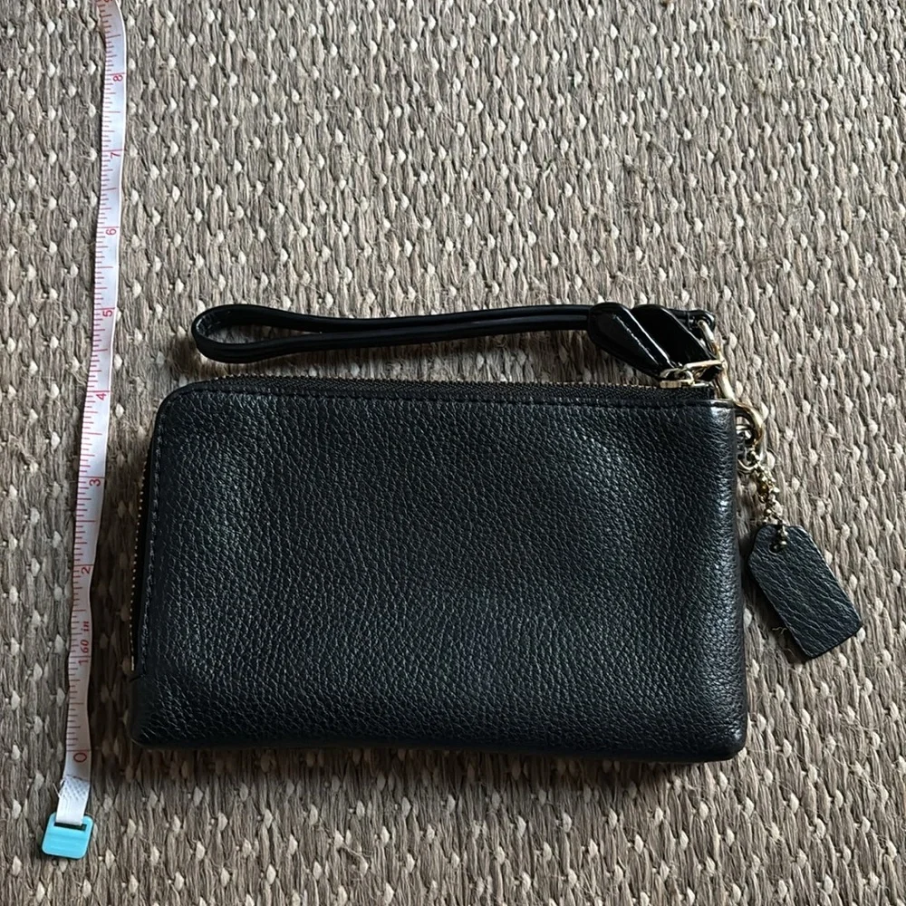 Coach wristlet - black leather - Picture 2 of 4